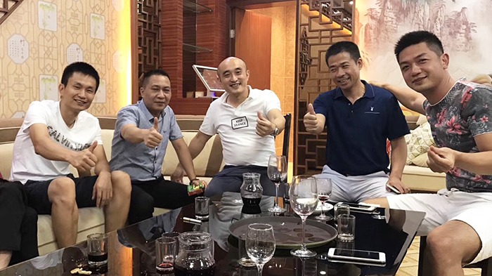 宏展環(huán)保打包帶在國際運輸中的解決方案